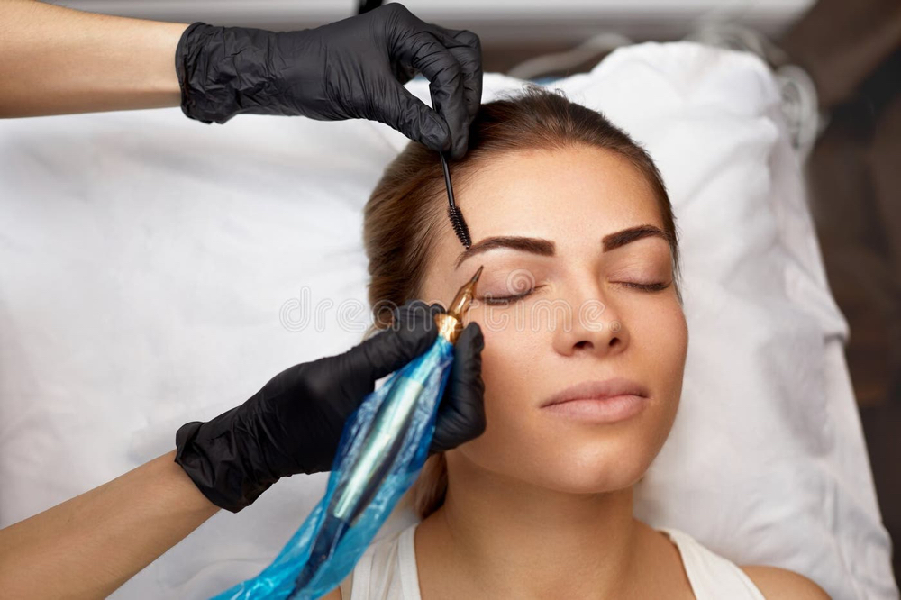 Eyebrow Microblading