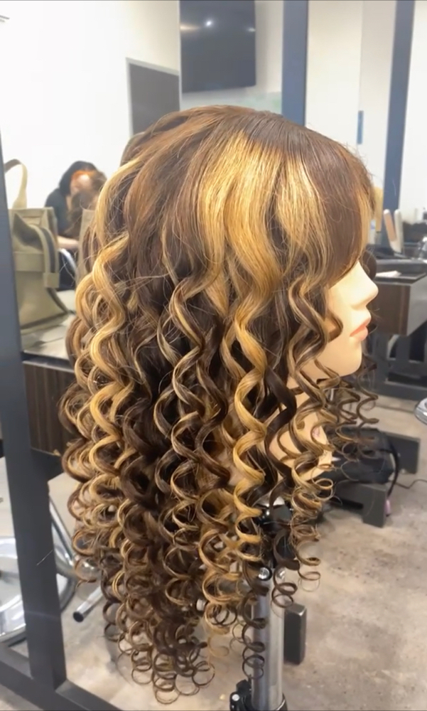 Curls Only
