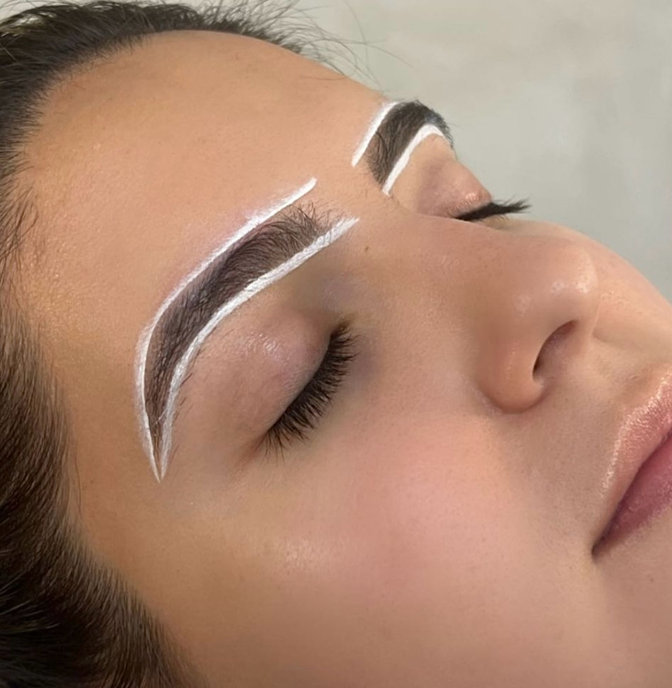 Brow Sculpt (PLUCK, NO WAX)