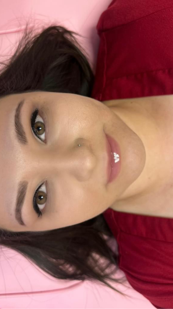 Brow lamination & tint