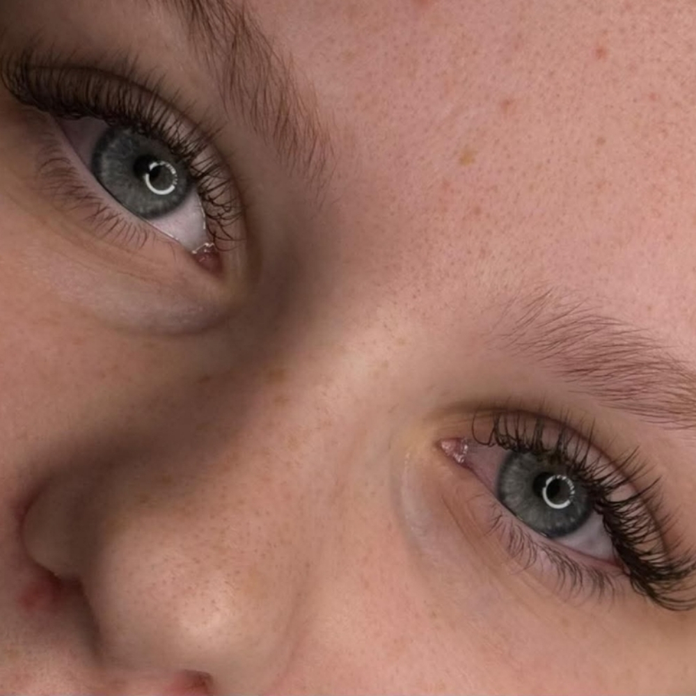 Classic Lashes Fullset at 22 Suns Studio in Richland, WA