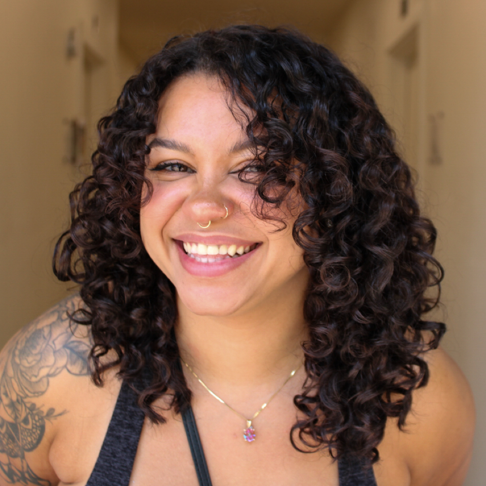 Returning Guest Curly Cut