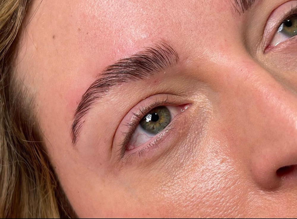 Eyebrow Lamination