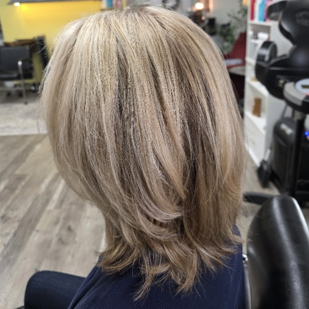 Partial Highlights/ Lowlights at Sandpiper Beauty Co in Mary Esther, FL