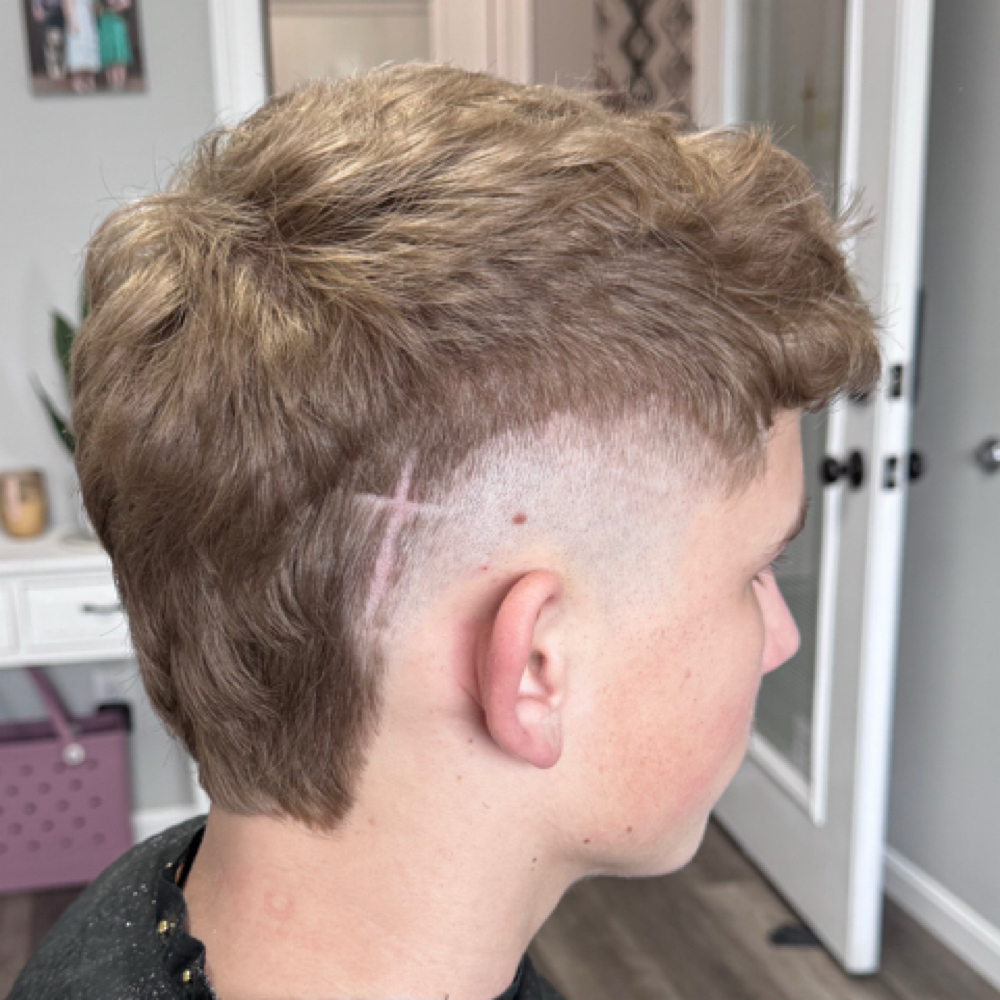 Men’s Haircut at New Creations Salon in Newburgh, IN