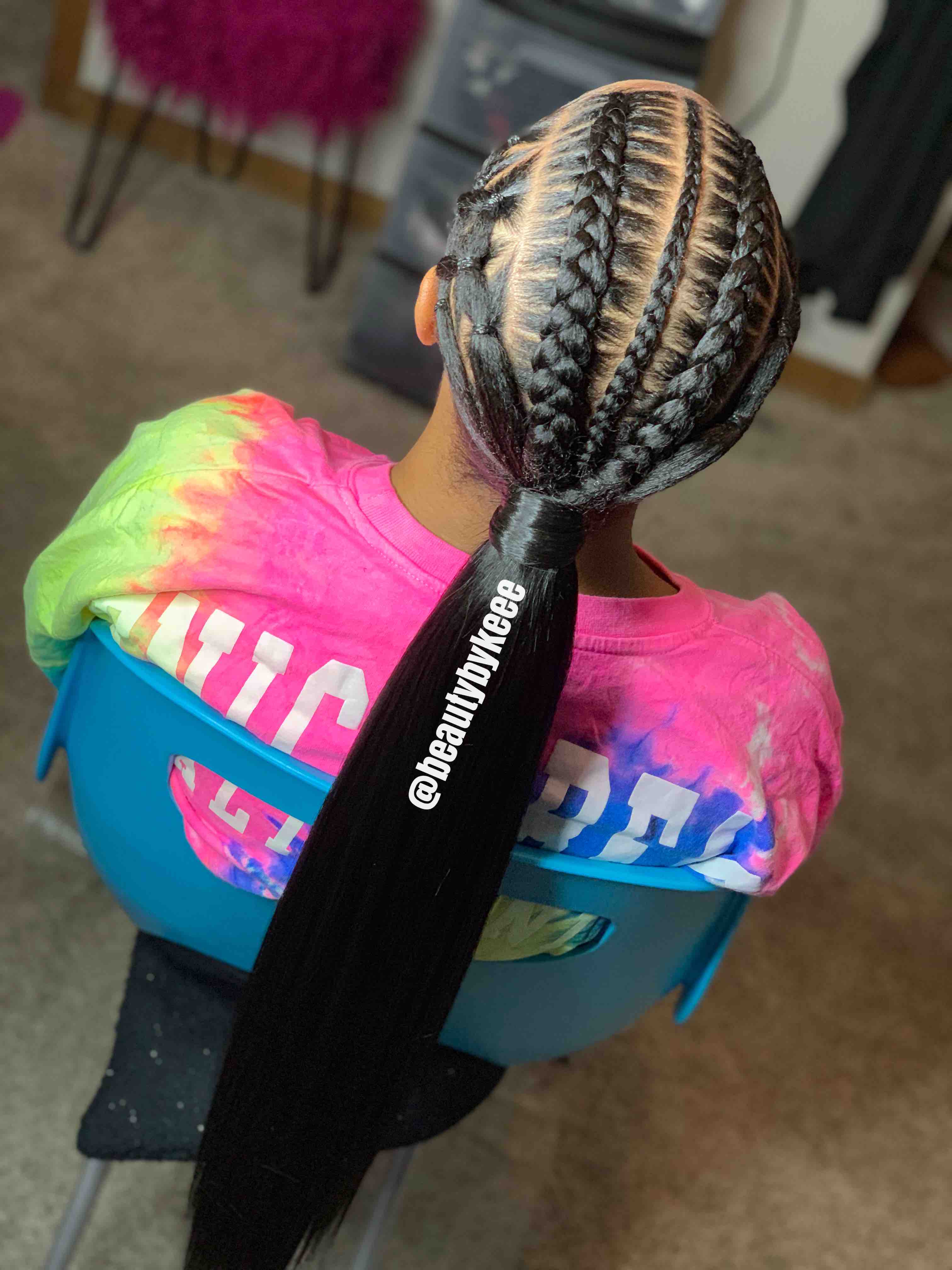 Boxy Feed In Ponytail