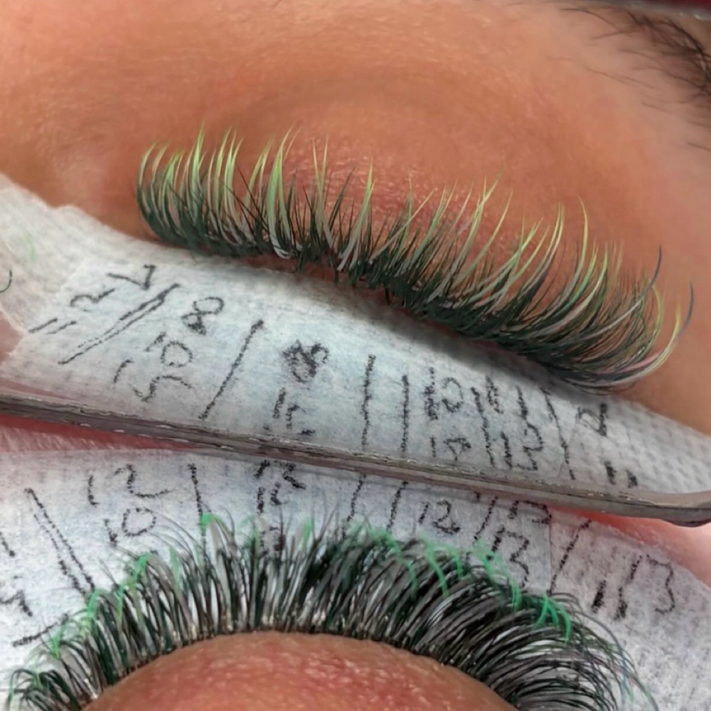 Lash Removal at Faced by Frankie in Strongsville, OH
