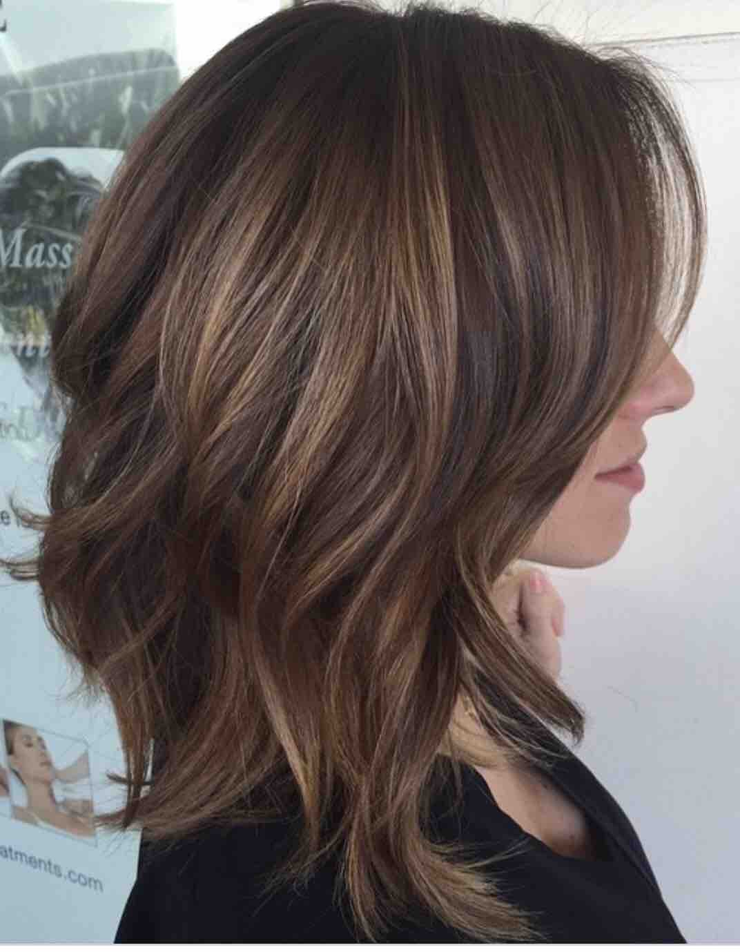 Women cut and color