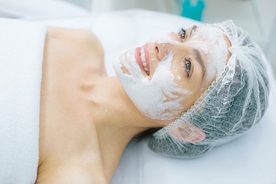 02 Bright Renew Facial