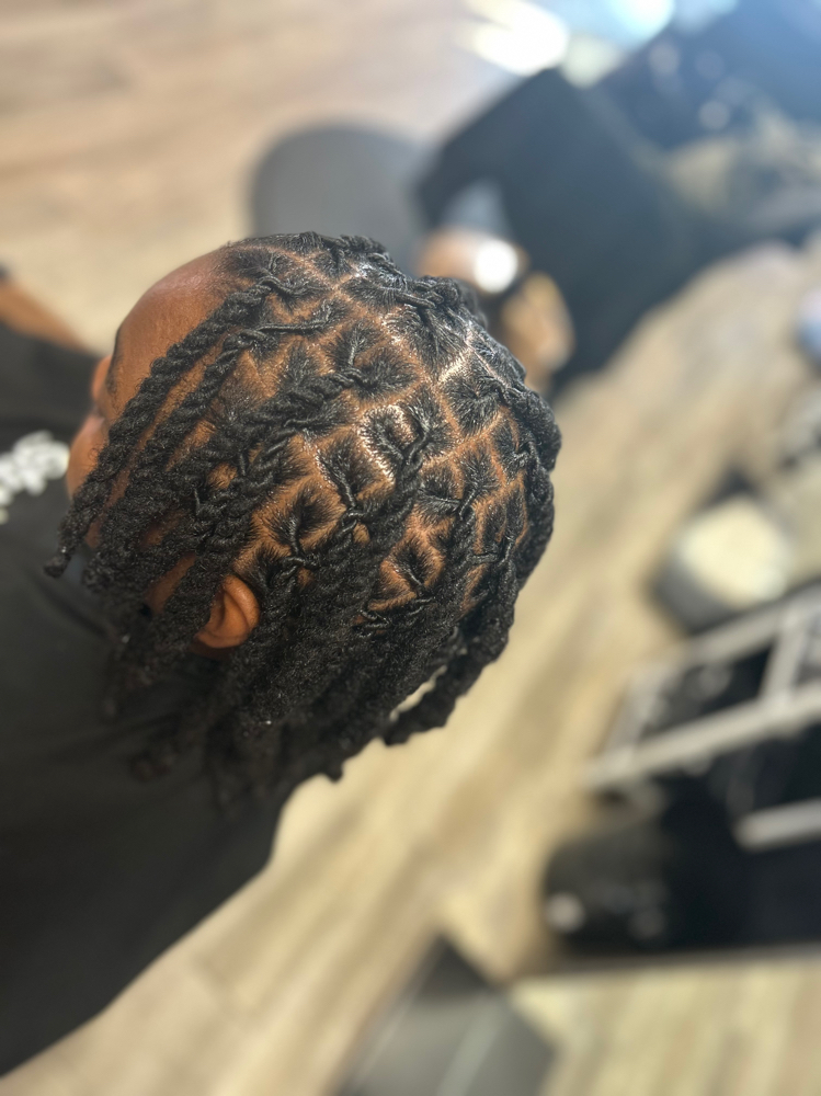 Loc Retwist w/Basic Style