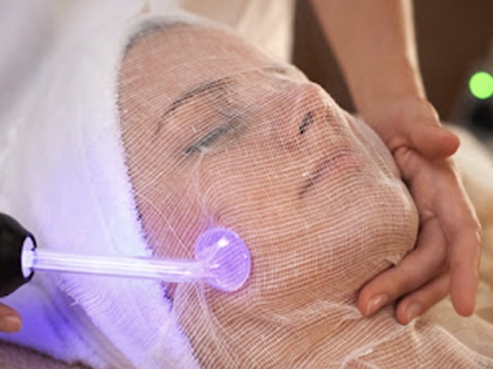 Teen Facial & High Frequency