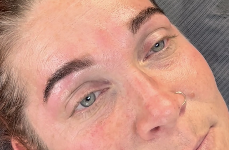 Brow Lami Shaping & Tint