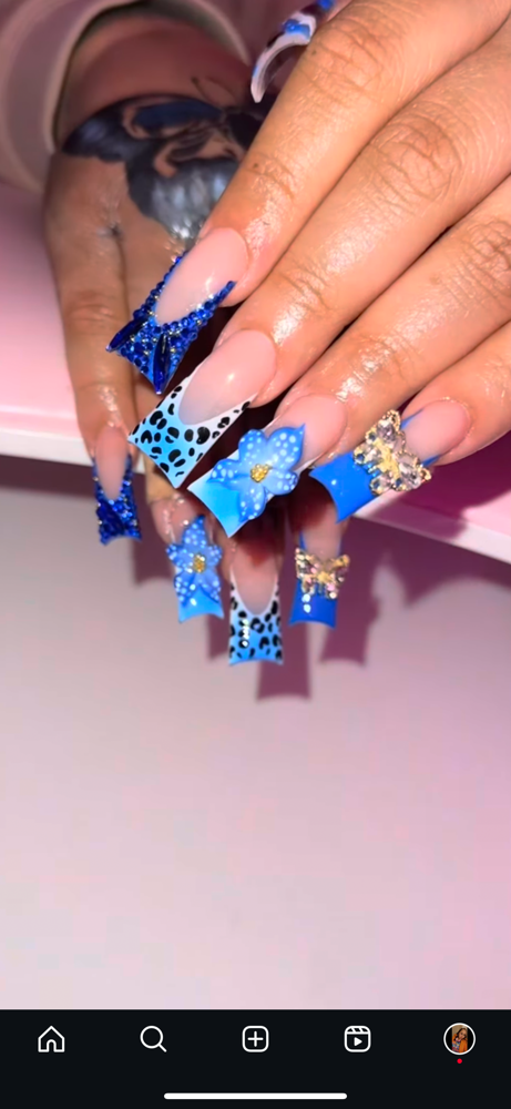 Extravagant Duck Nail Freestyle at Klawed by Krystal in Harrisburg, PA