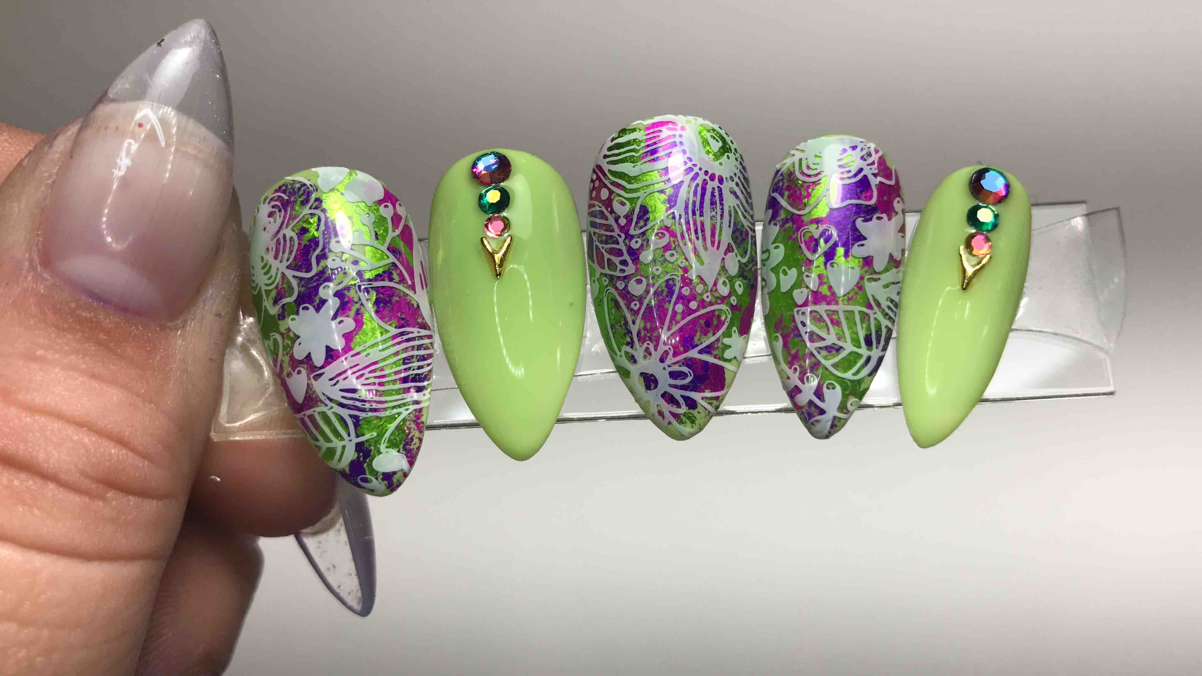 CUSTOM NAIL ART