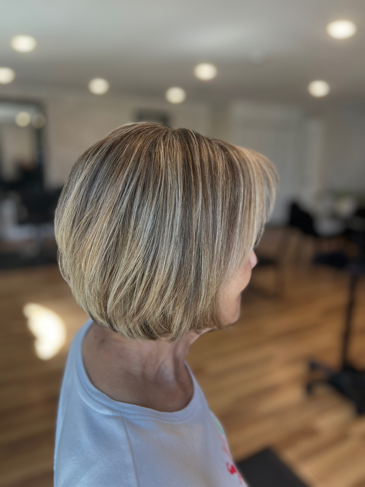 Women’s Haircut
