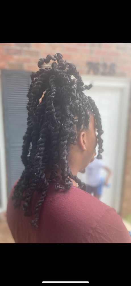 Short Passion Twist