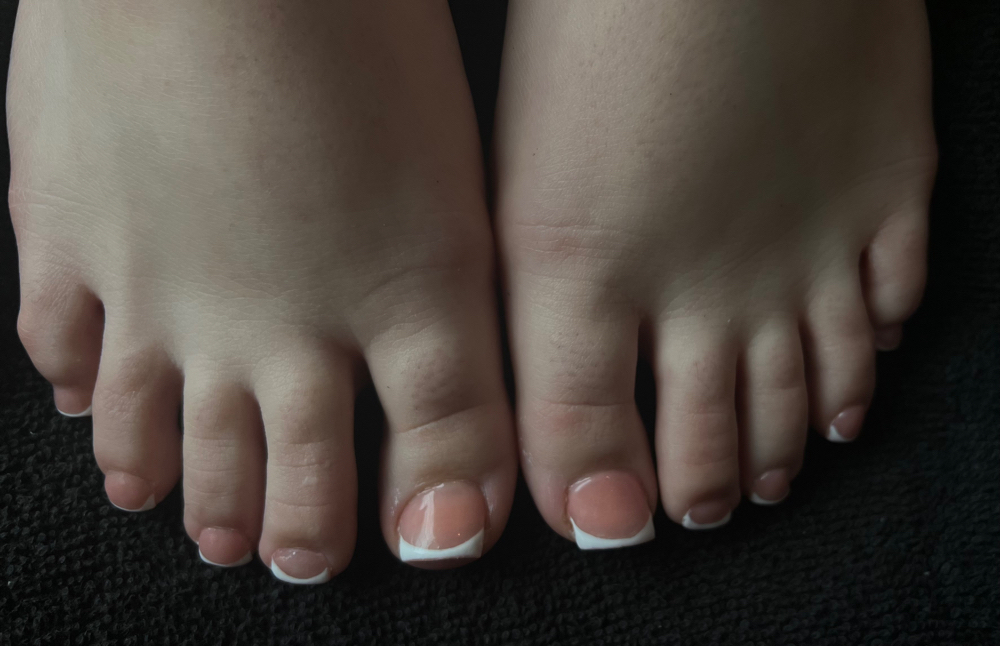 Acrylic Pedicure (dry Pedicure)