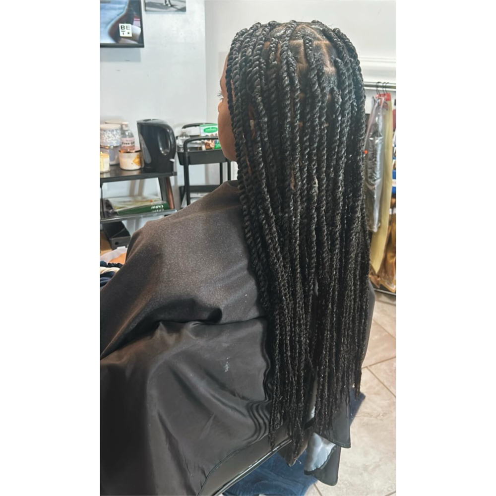 Medium Twist