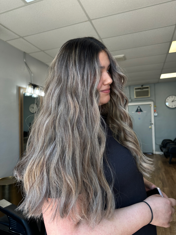 Balayage/ Foilyage Service