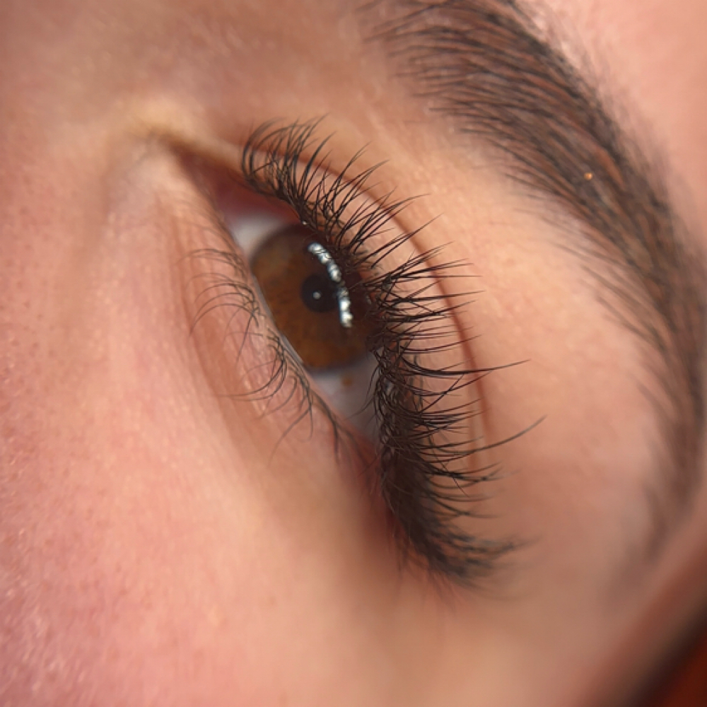 Classic Full Set at L.E.N Beauty Studio in Round Lake Park, IL