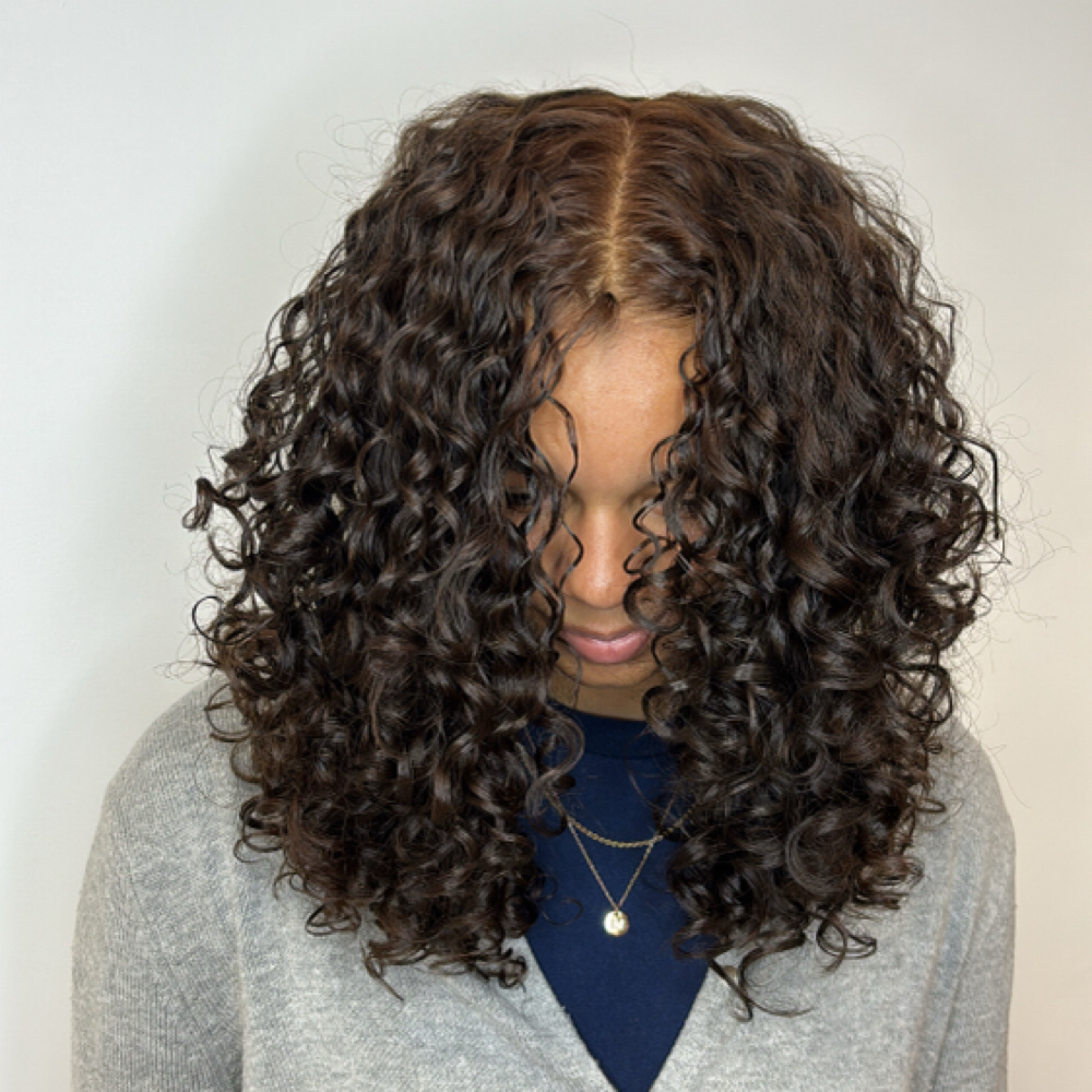 Color Root Touch Up at Laisa  Beauty in Pawtucket, RI