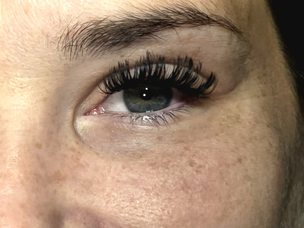 Advanced Fill: 29-34 Days at The Devil's Lashocate, UV Lash Retention Specialist in Bardstown, KY