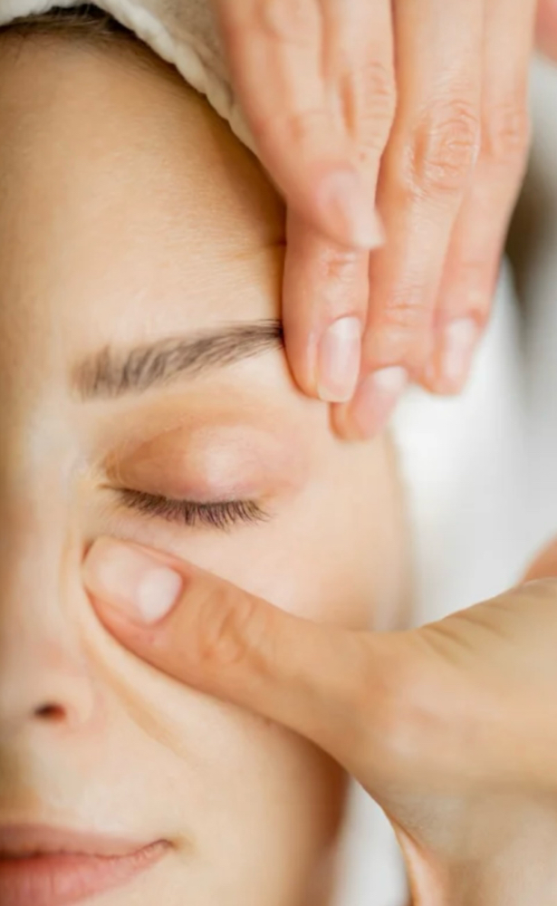 Collagen Eye Treatment