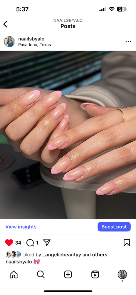 MEDIUM Structured Manicure