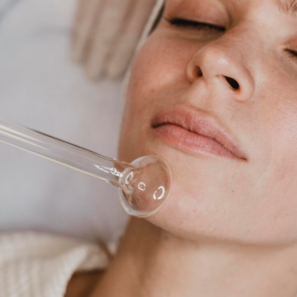 Teen Acne Facial at APMU MED SPA | Atlanta Aesthetics & Permanent Makeup in Marietta, GA