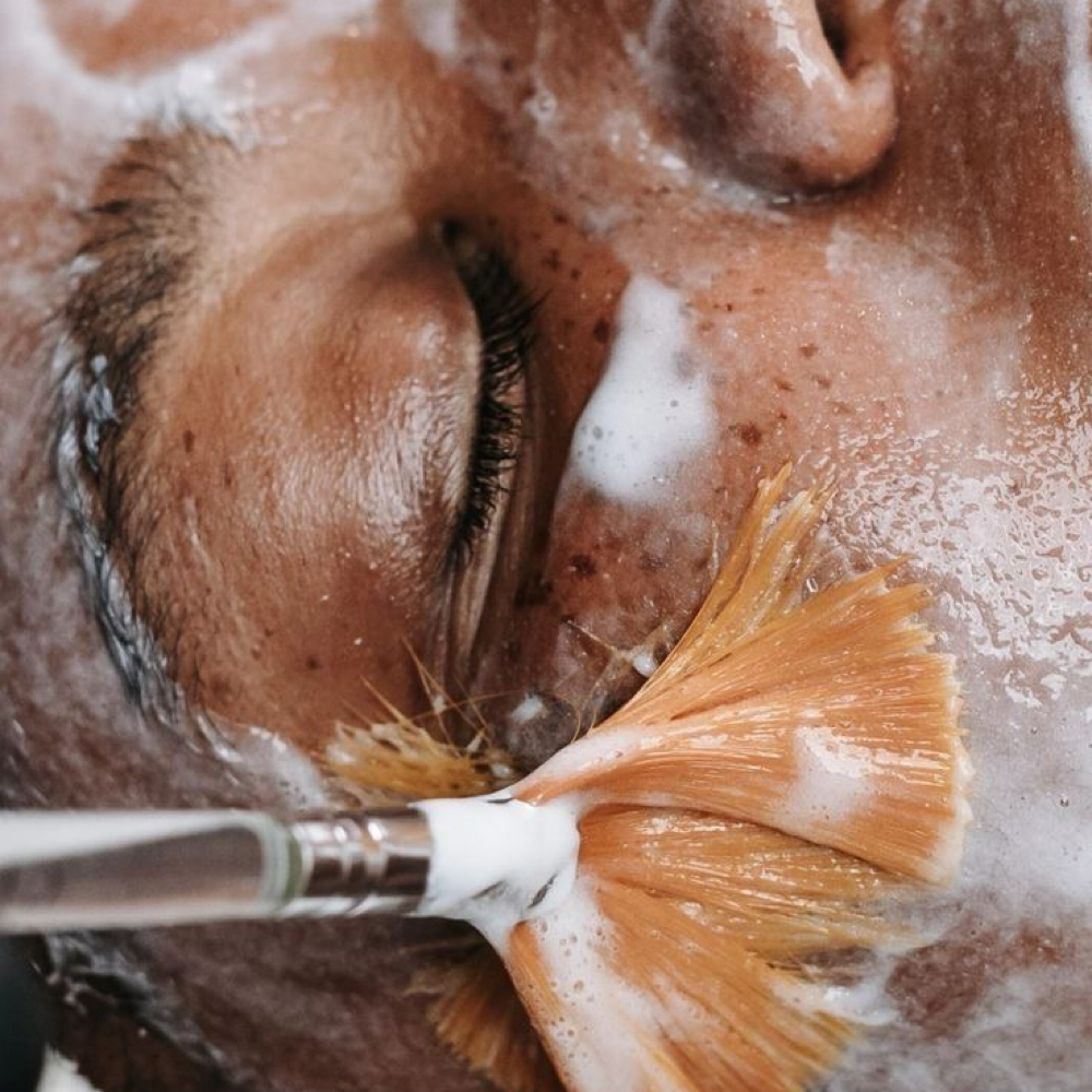 Signature Customized Facial at RefinedbyNiah in Flossmoor, IL