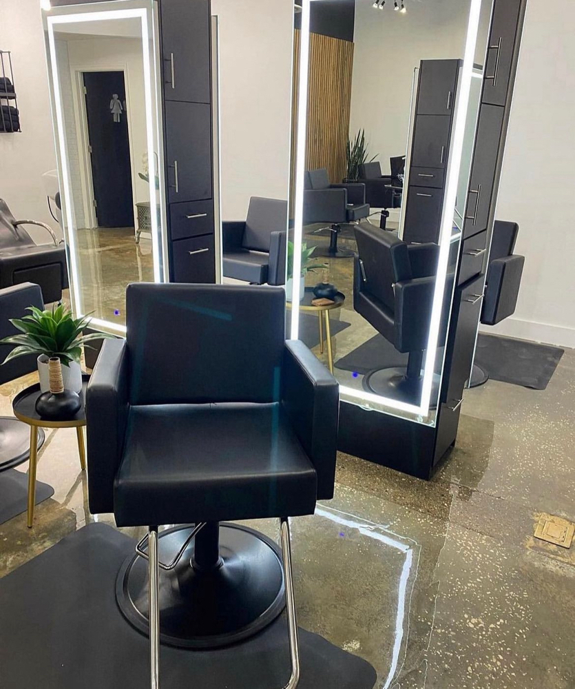 Shampoo/Blow Out With Extensions at Ashley Mia Hair in St.Petersburg, FL