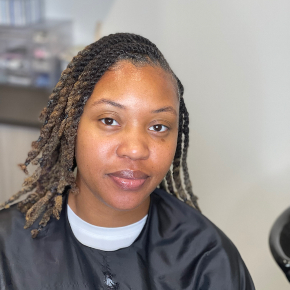 Loc Retwist Shoulder Length & Pass