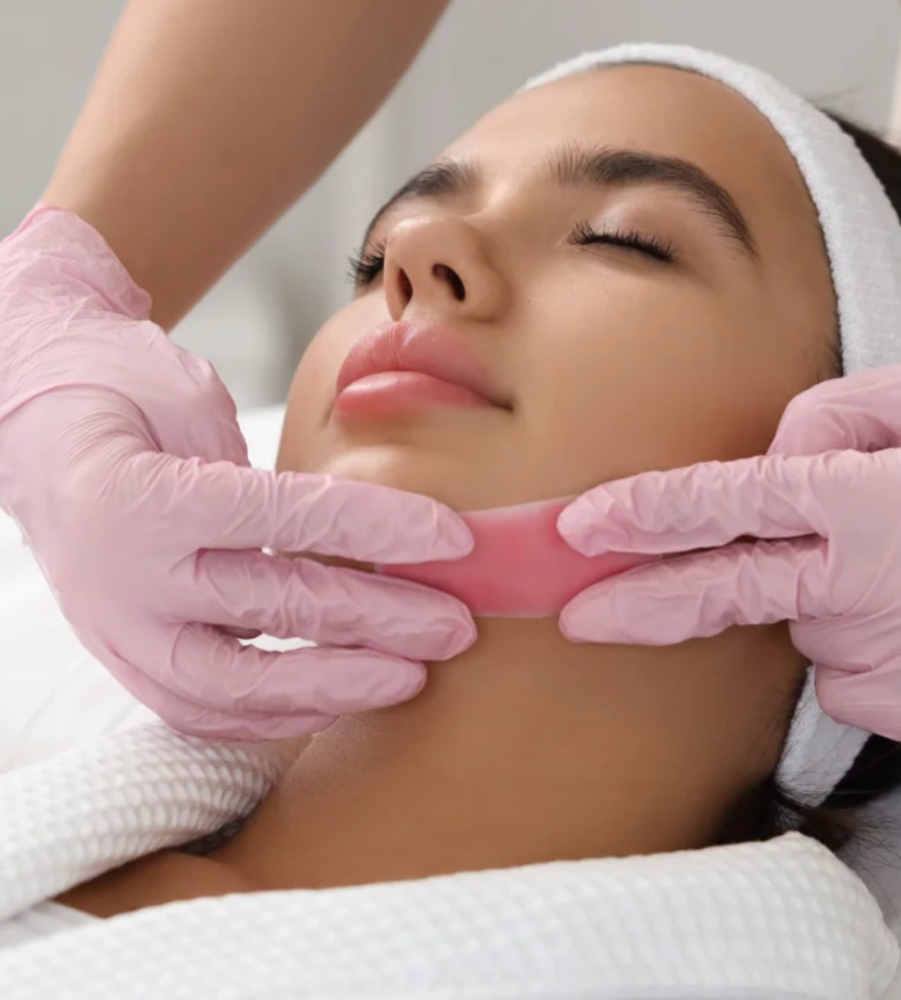Chin Wax at Xxposedd Beauty in Lexington, KY