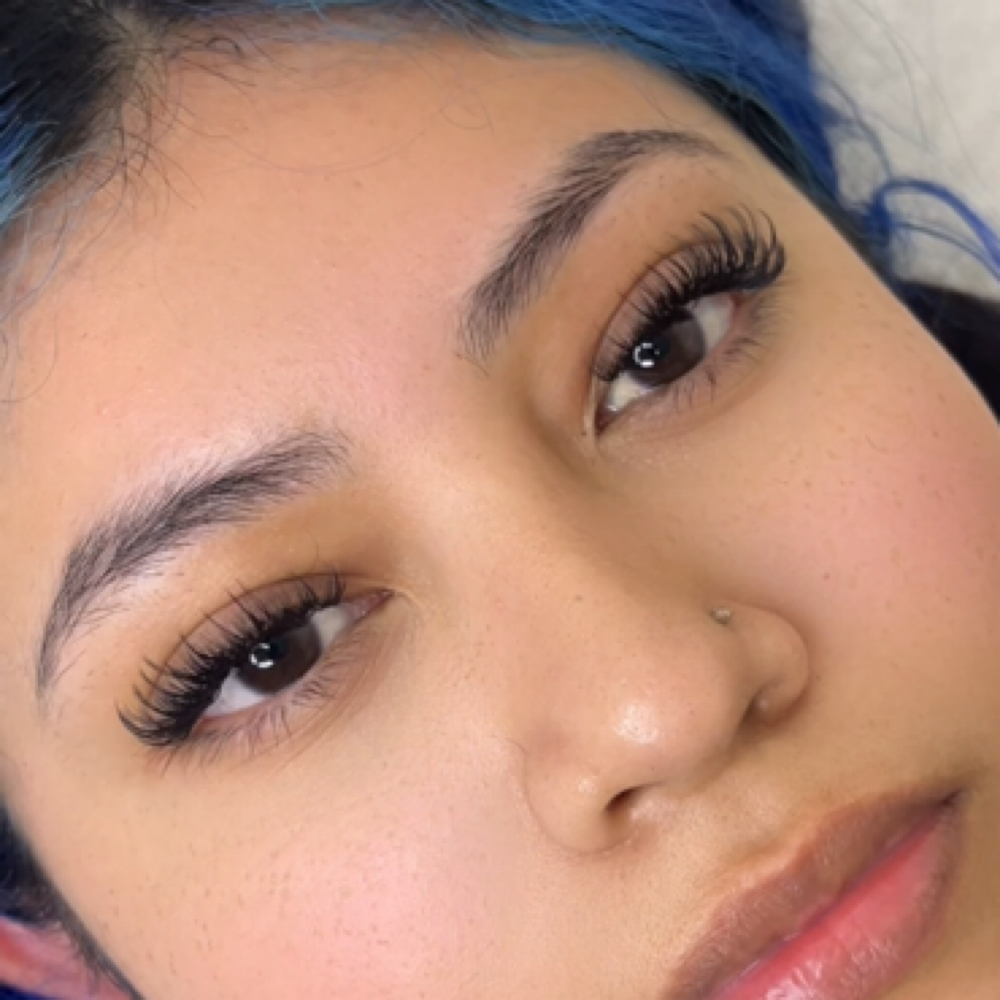 Custom Lash Set at B.L. Lash Extensions in Sunrise, FL