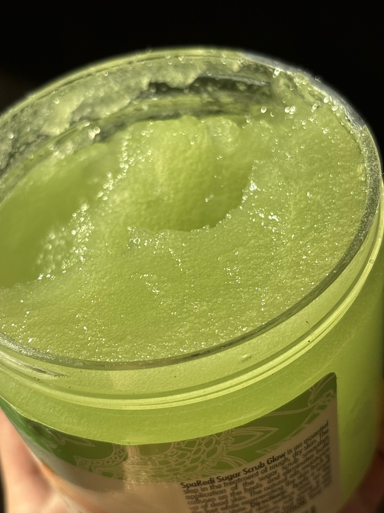 Cucumber melon pedicure