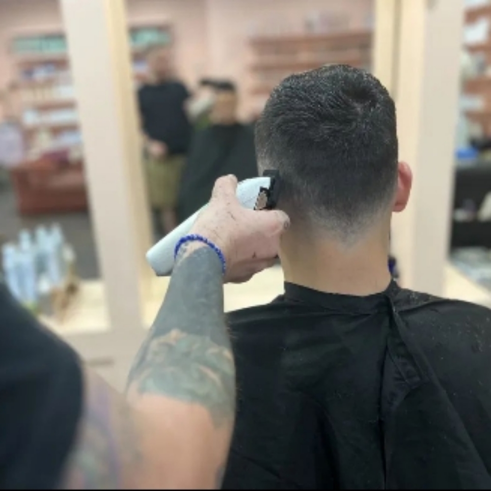 Short Barber Cut at Birdie Watkins- @beautybybirdieky in Louisville, KY
