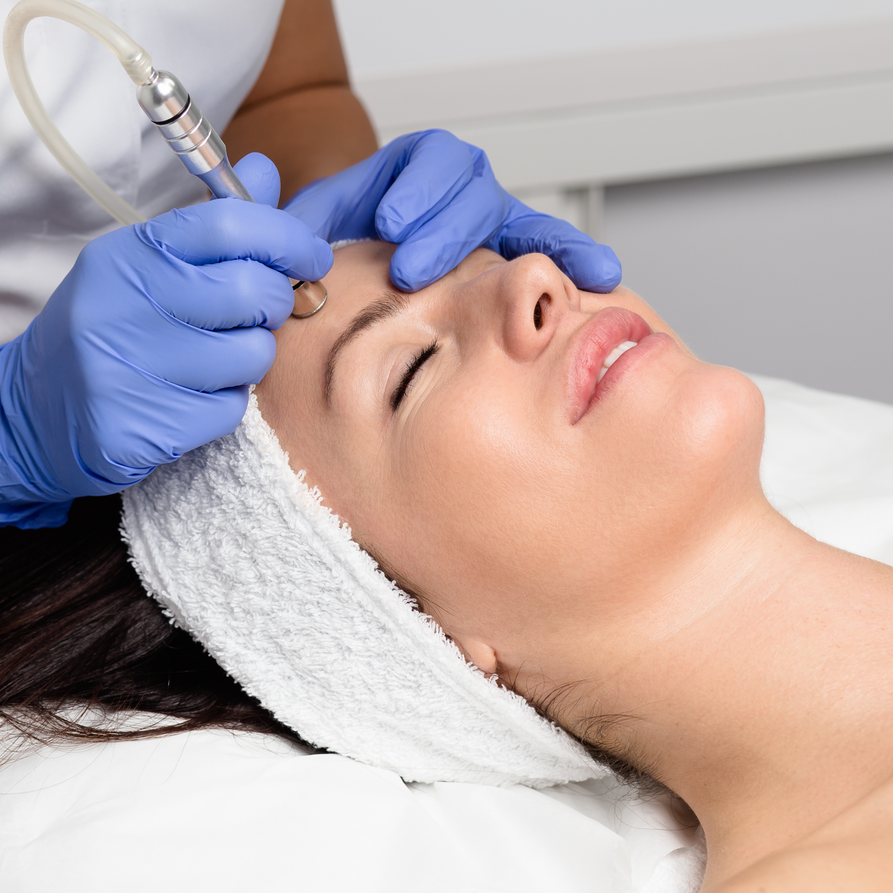 Signature HydroDermabrasion Facial at Metamorphix Skin in Gaithersburg, MD