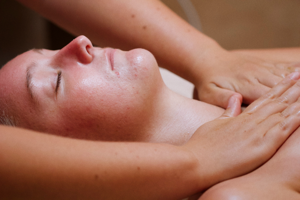 Lymphatic Drainage Add-On (20 mins)