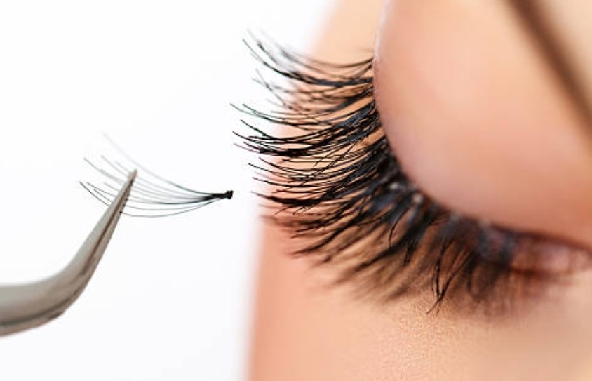 Hybrid Fill at Fuller Lashes in Fenton, MI