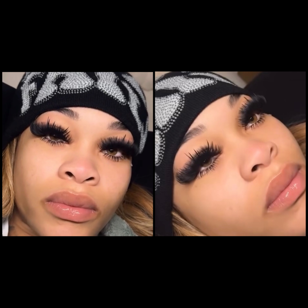 Pretty & Paid Lash Extensions at Self Love Lounge in Saginaw, MI