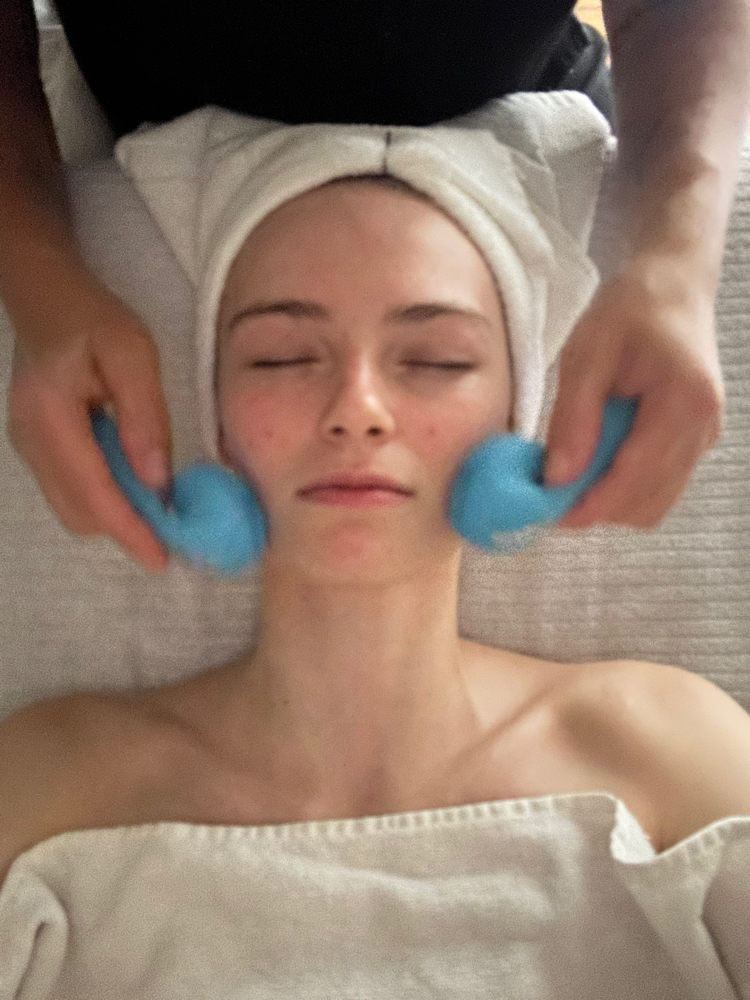 Rezenerate Nanoinfusion Facial