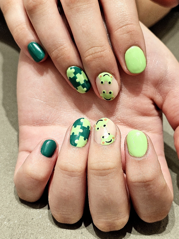 Kids Mani at Nonas Custom Nails in Anderson, IN