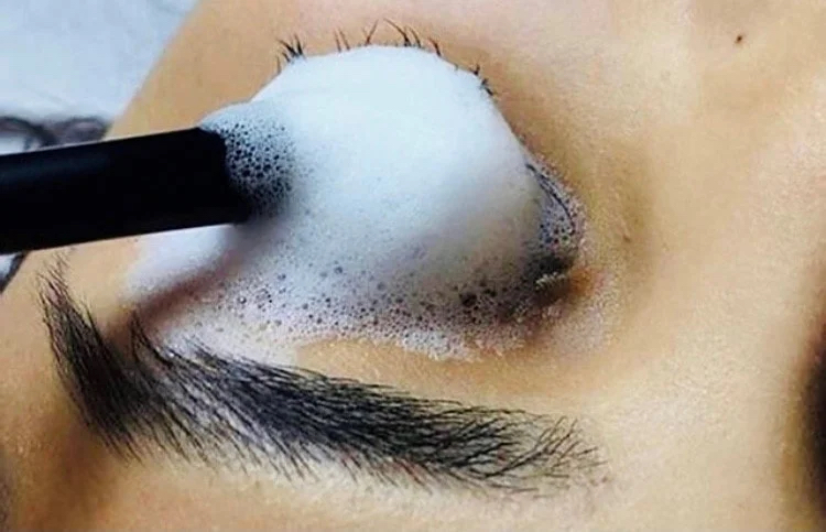 Lash Bubbly Bath