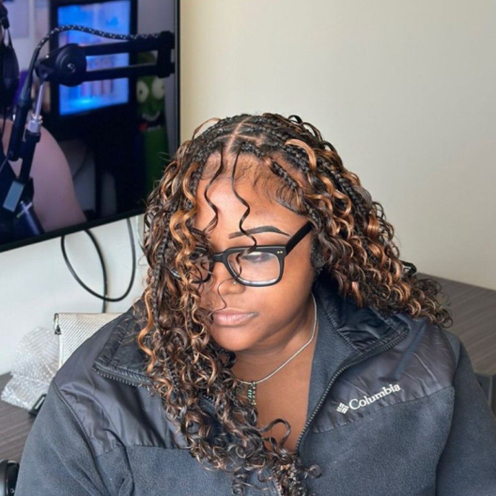 Knotless Braids (Shoulder) at AC BRAIDING in Romeoville, IL