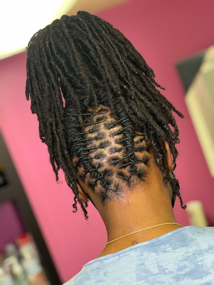 Retwist W/ Ponytail Style