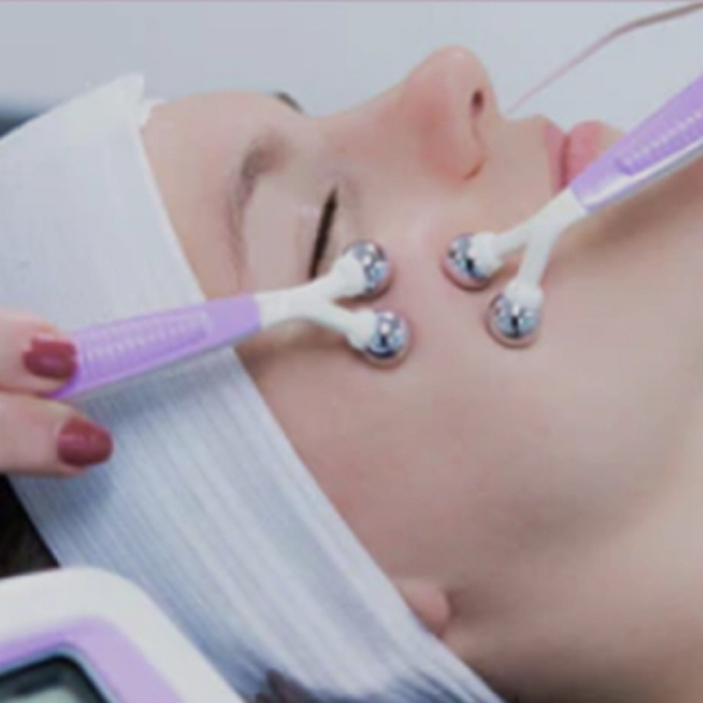 SCLUPT & SOOTHE RITUAL at Renee Ryan Salon & Spa in Fox Lake, IL