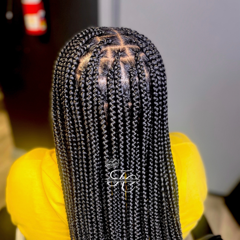 Knotless (Small+Midback Length) at Flawlessly Crowned Beauty Salon in Chesapeake, VA