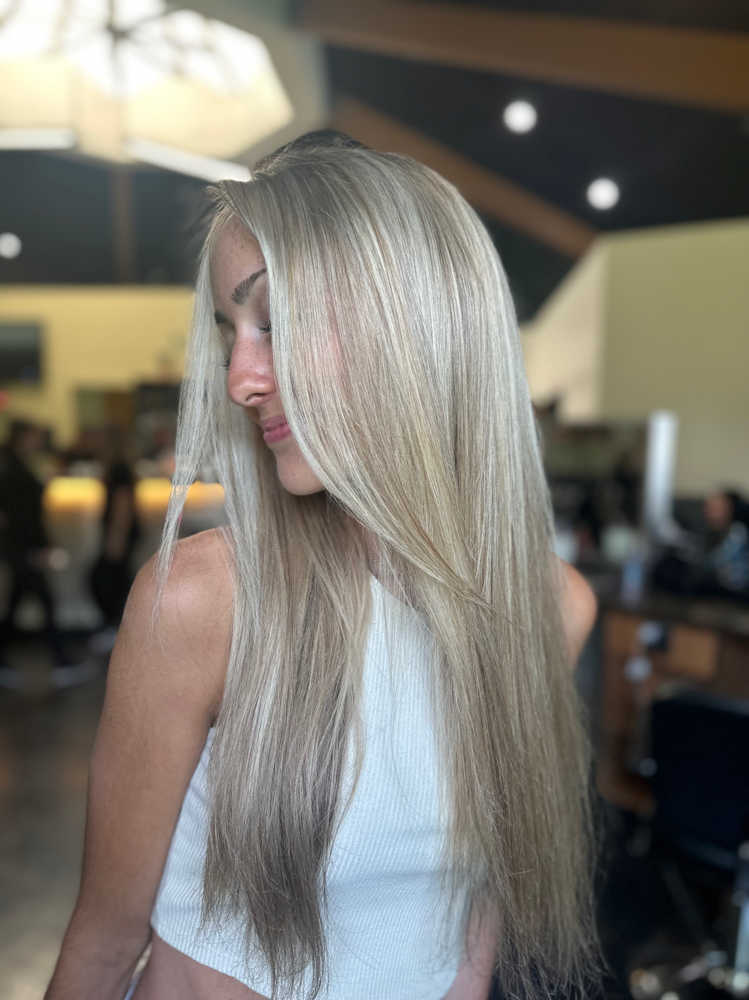 Ultimate blonding experience