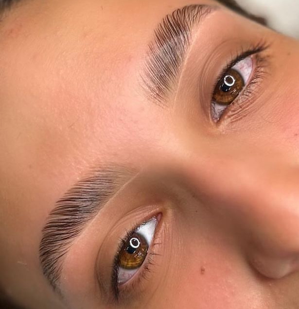 Brow Lamination