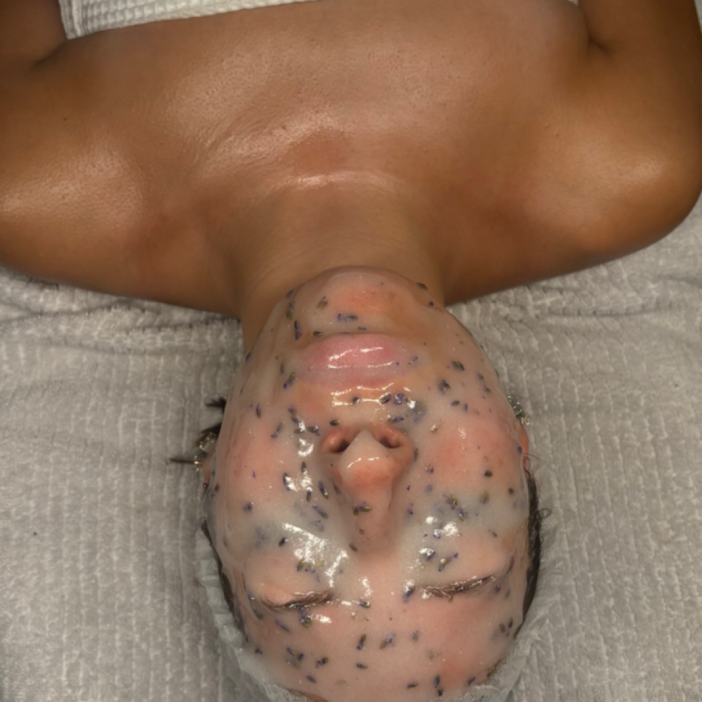 HYDROJelly Mask - ADD ON at Uniqla Beauty Lounge in Painesville, OH
